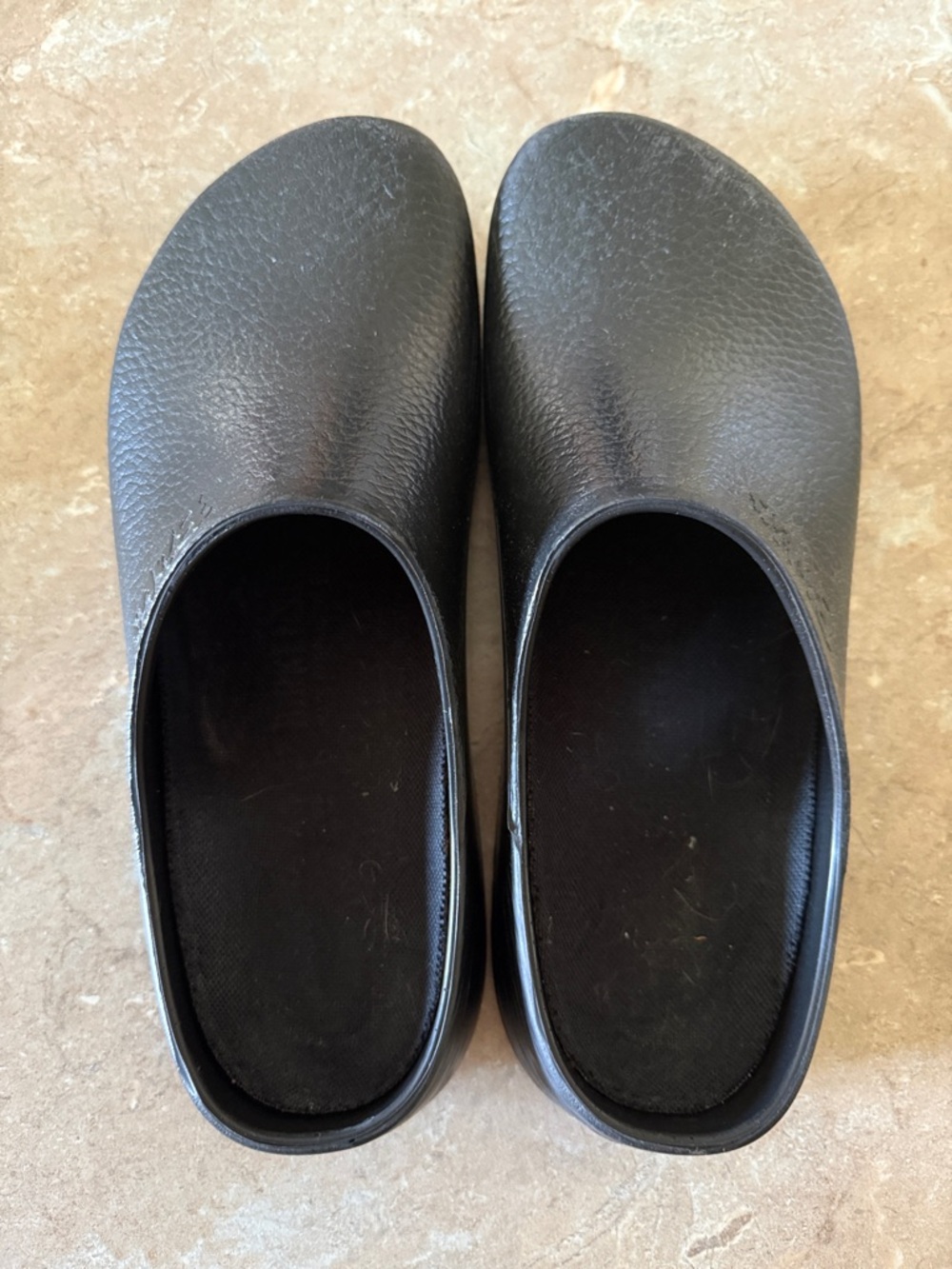 Birkis slip on